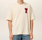 T-SHIRT BEIGE PATCH AMI DE COEUR ROUGE EN COTON