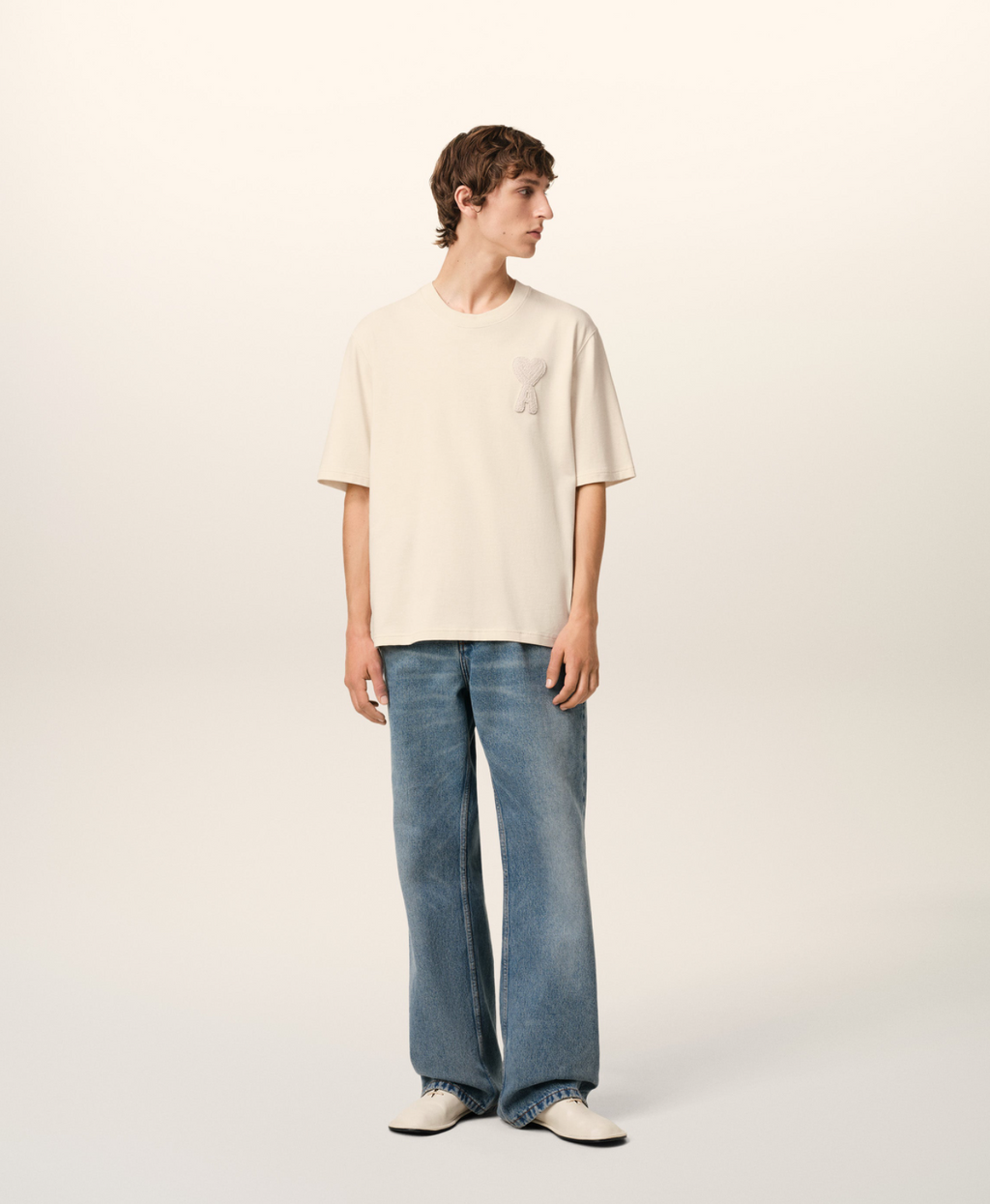T-SHIRT BEIGE PATCH AMI DE COEUR EN COTON